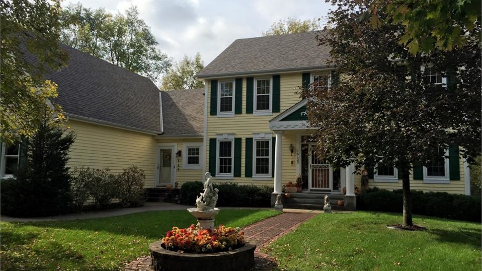 Siding Photo 1