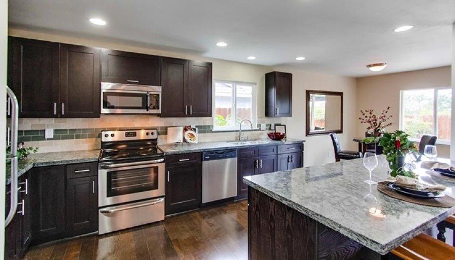 Kitchen&#32;cabinets&#32;and&#32;kitchen&#32;remodeling&#32;in&#32;Los&#32;Angeles
