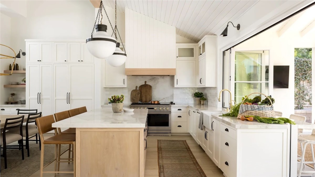 Cabinet Refacing in Orange County: The Smart Kitchen Renovation for Homeowners in the OC dup