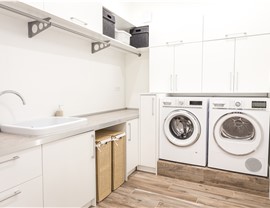 Cabinets - Laundry Photo 2