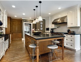 Cabinets - Semi-Custom Photo 2