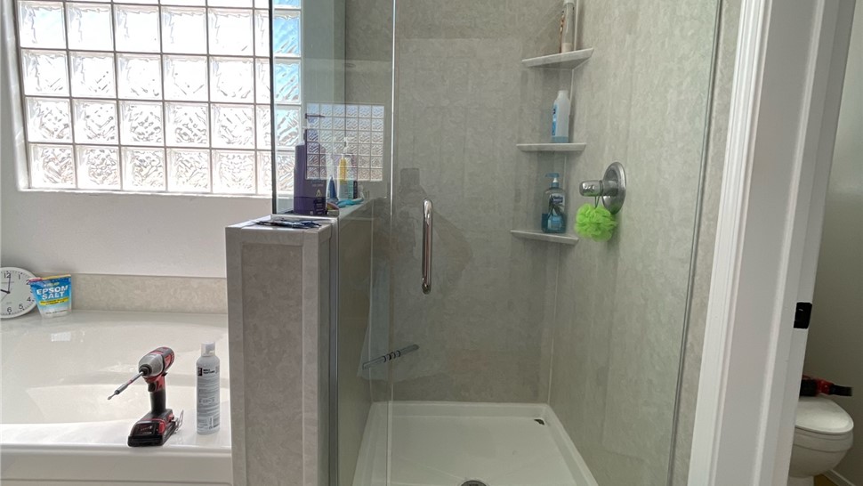 Showers, One Day Bath Project in Chandler, AZ by 1 Day Bath Arizona