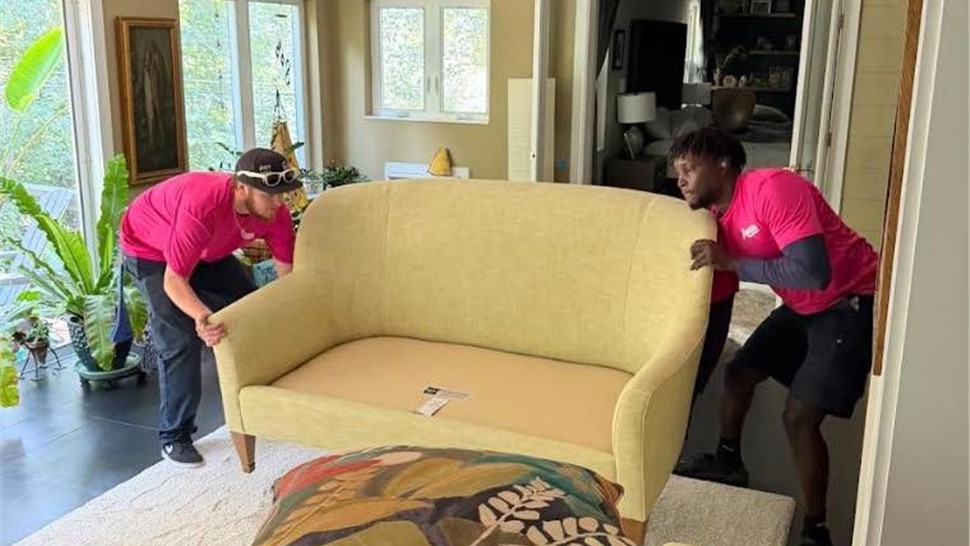 Furniture Moving Photo 87