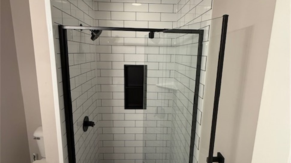 Bathrooms - Shower Replacement Photo 42