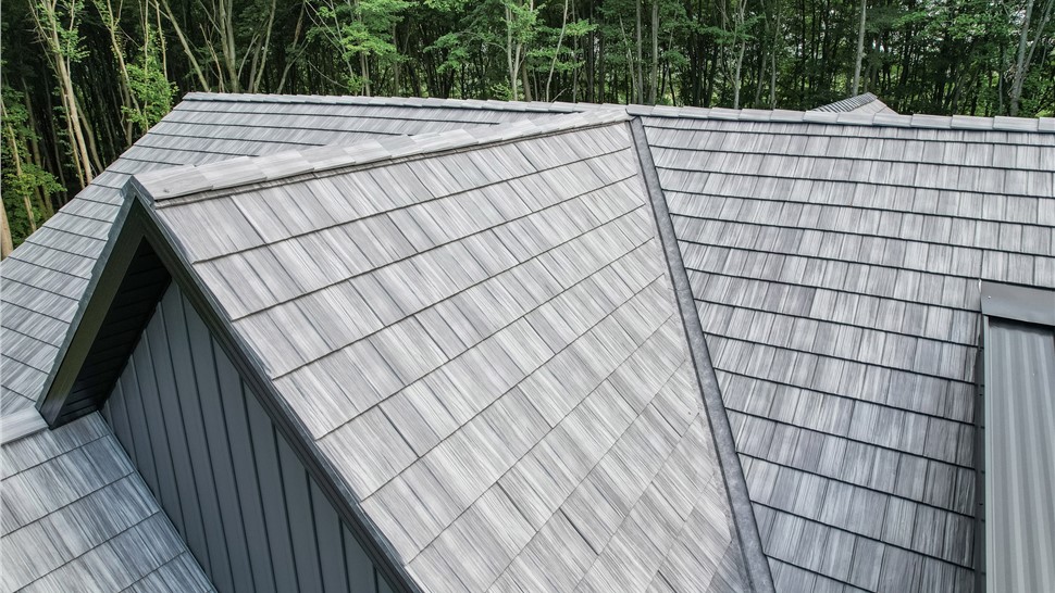 Roofing - Metal Roofing Photo 10