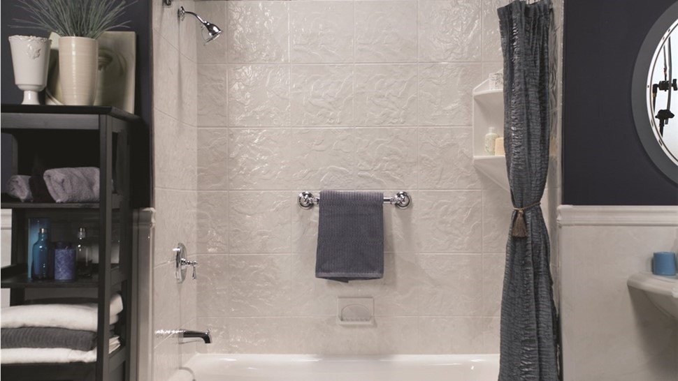 Bathrooms - Bath Wall Surrounds Photo 1
