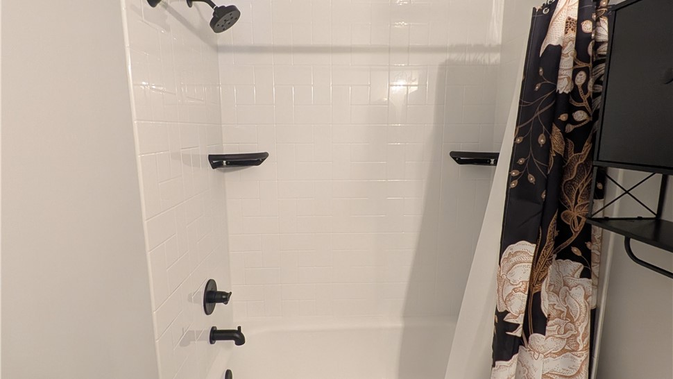 Bathrooms Photo 12
