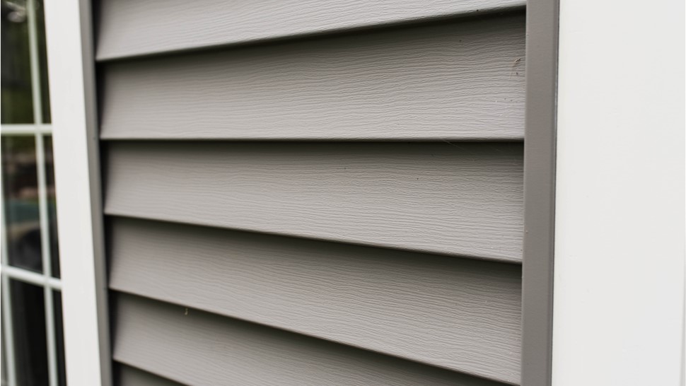 Siding Photo 4