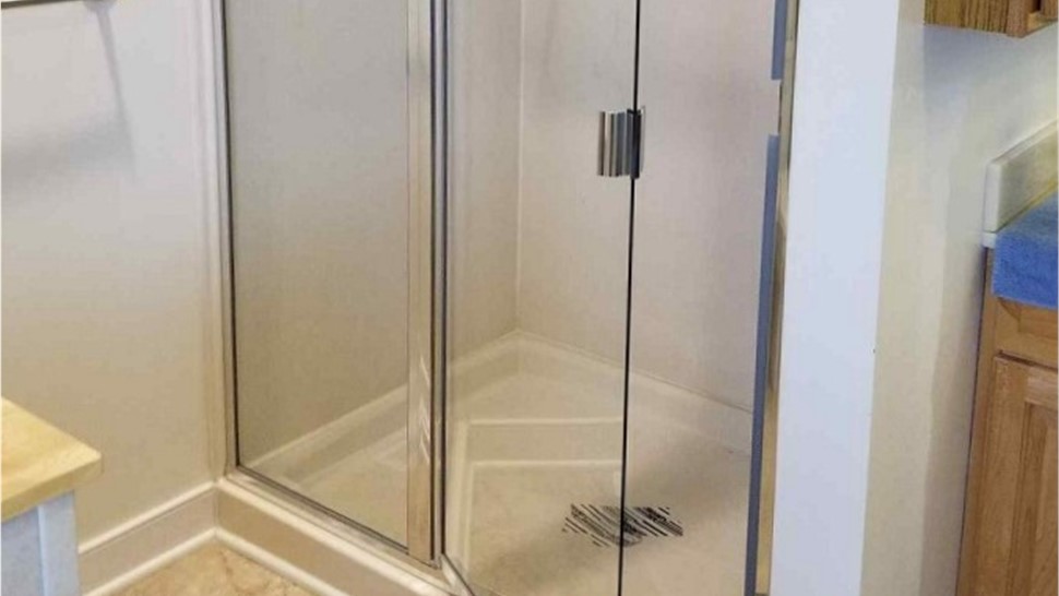 Bathrooms Photo 7