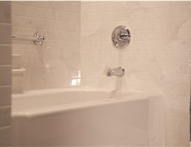 Bathrooms - Bathtub Replacement Photo 2