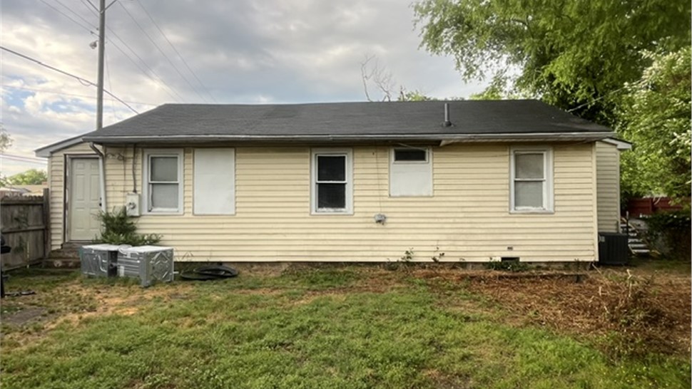 Outdoor Living, Siding Project in Sandston, Virginia by AAPCO Home Improvement