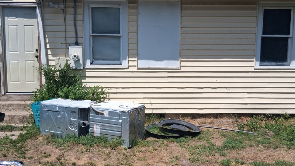 Outdoor Living, Siding Project in Sandston, Virginia by AAPCO Home Improvement