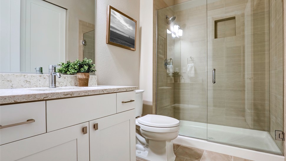 Bathroom Remodeling Photo 19