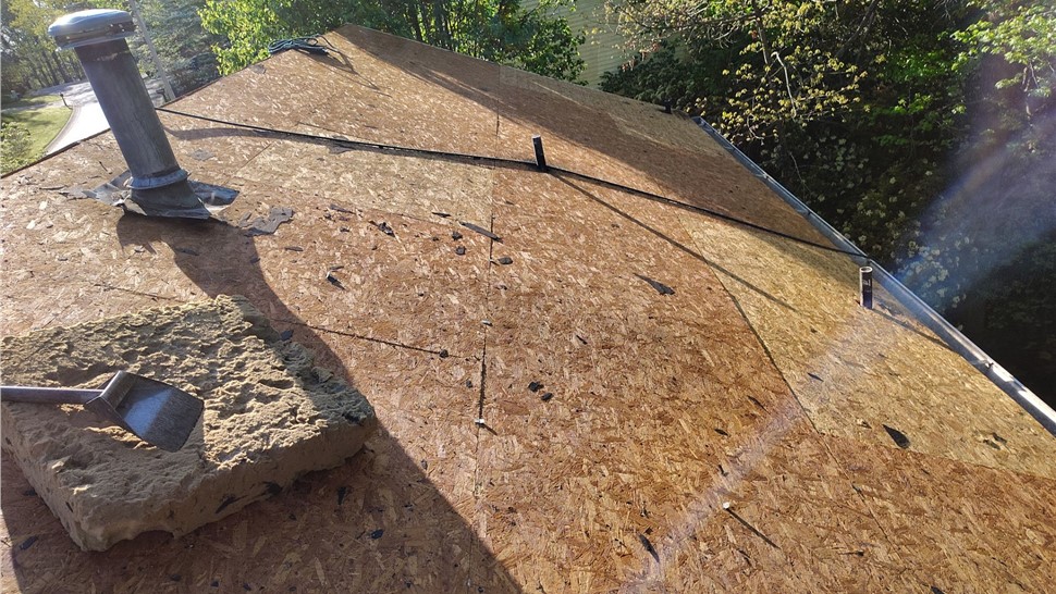 Roofing Project in Acworth, Georgia by Adamson Roofing Company