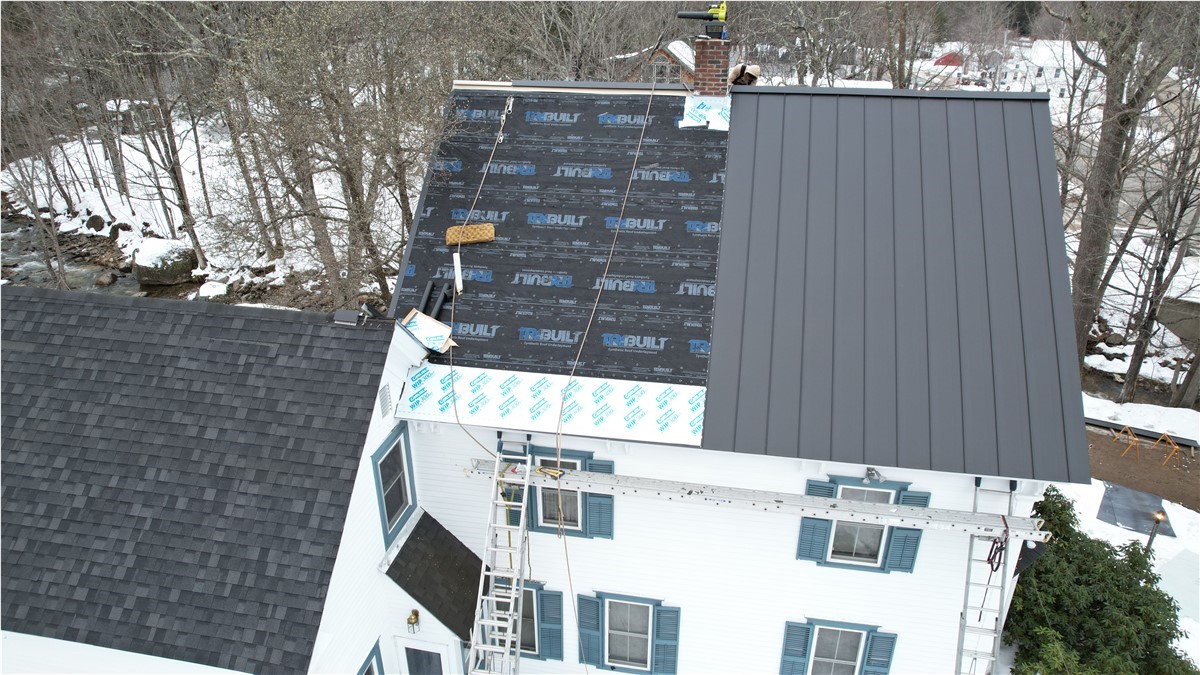 Why You Should Consider Installing Metal Roofing in Winter