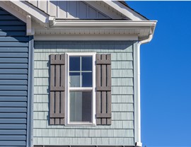 Siding - Composite Shake Siding Photo 3