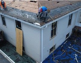 Gutters, Roofing, Siding, Windows Project in Elmhurst, IL by A&D Home Improvement