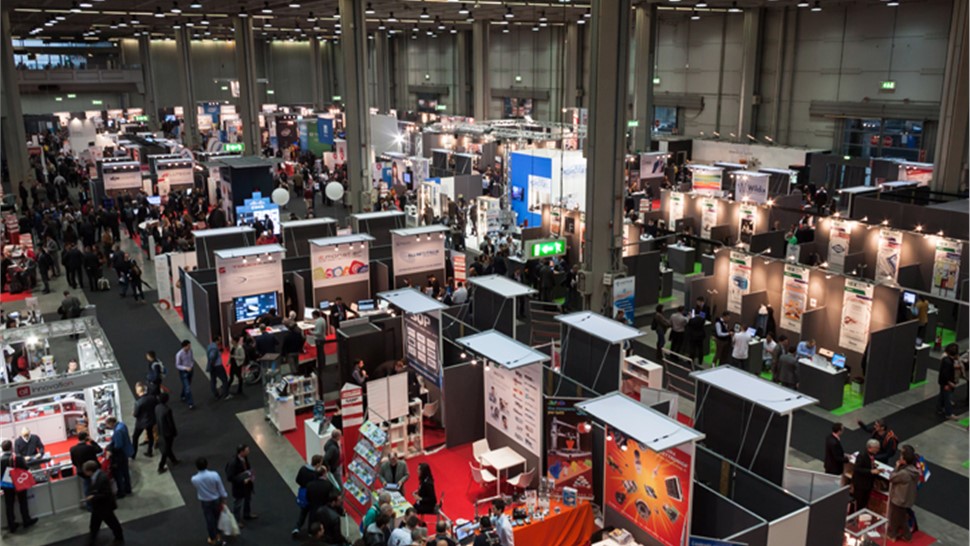 Trade Show Movers Photo 1