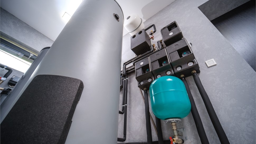 Hot Water Heat Pump Photo 5