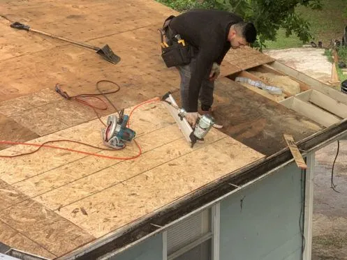 Protect Your Home With an Experienced Roofer