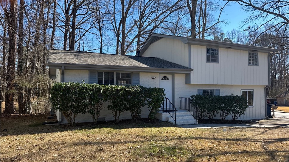 Gutters, Roof Replacement Project in Atlanta, GA by Atlanta Premier Roofing