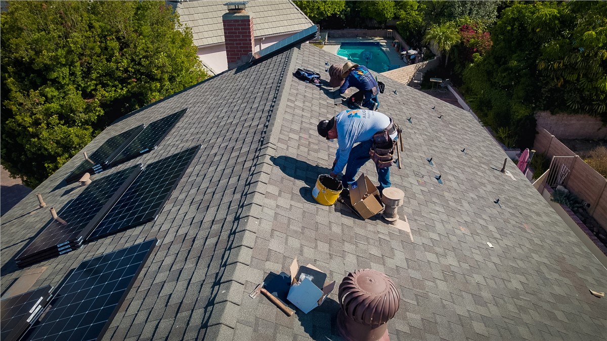 solar-installation-august-roofing-simi-valley-ca