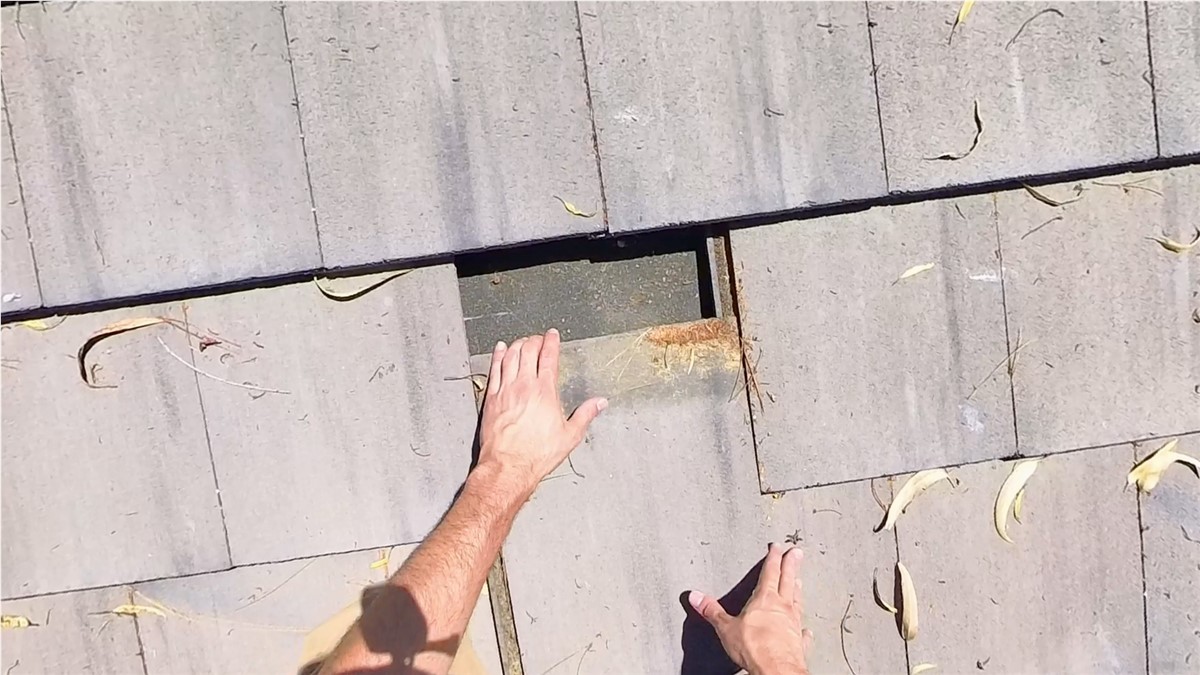 slipped-roof-tiles-to-check-roof-underlayment-on-los-angeles-home