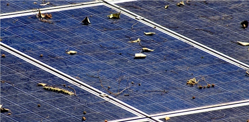 dirty-solar-panels-needing-solar-panel-cleaning