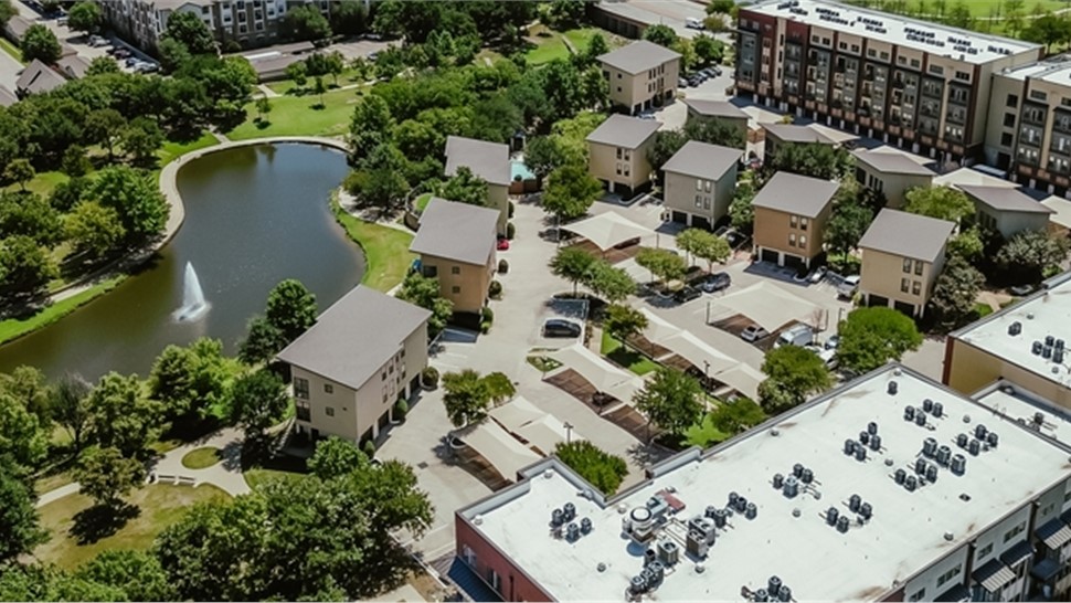 Commercial Roofing - Multifamily Roofs Photo 23