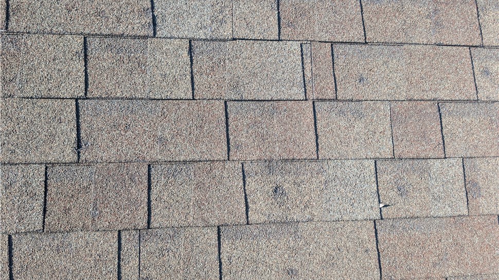 Finished asphalt shingle roof pattern in Round Rock TX