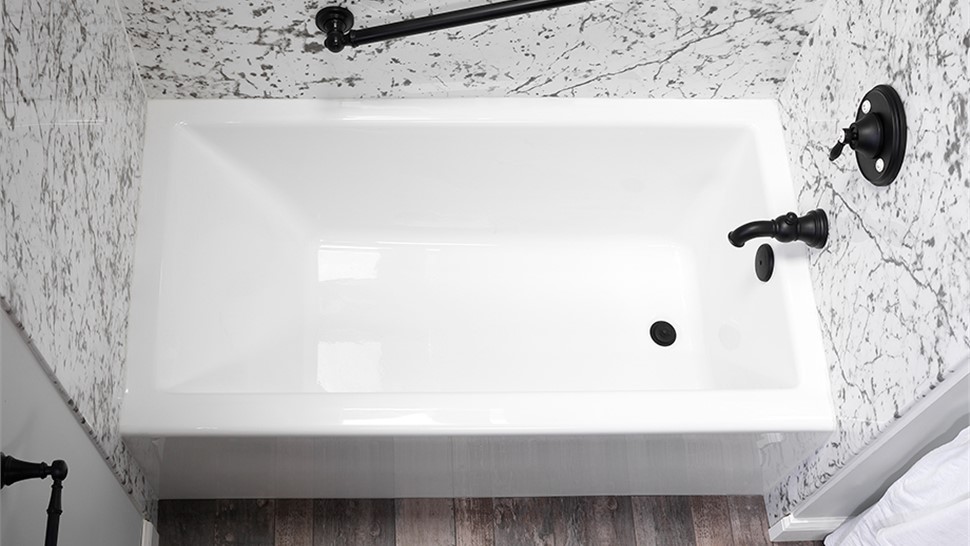 Bathtub Replacement Photo 53