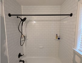 Shower Surrounds Photo 98