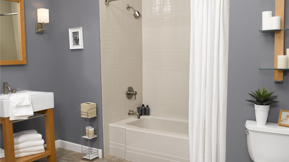 Bathtubs - Bath Liners Photo 1