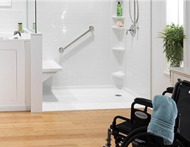 Showers - Barrier Free Showers Photo 35