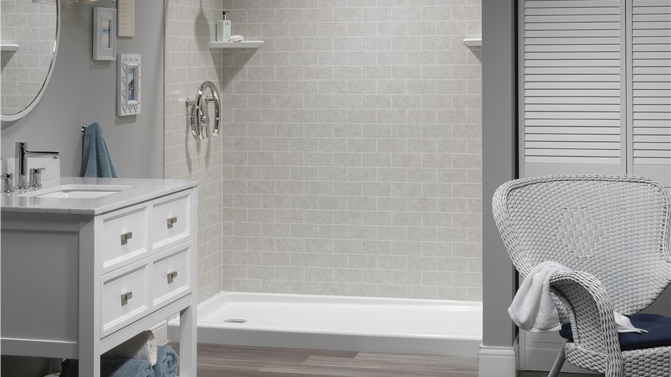 Showers - Barrier Free Showers Photo 1