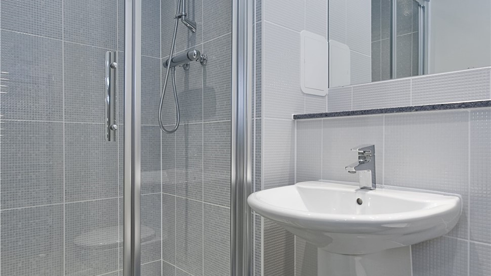 Showers - Replacement Showers Photo 1