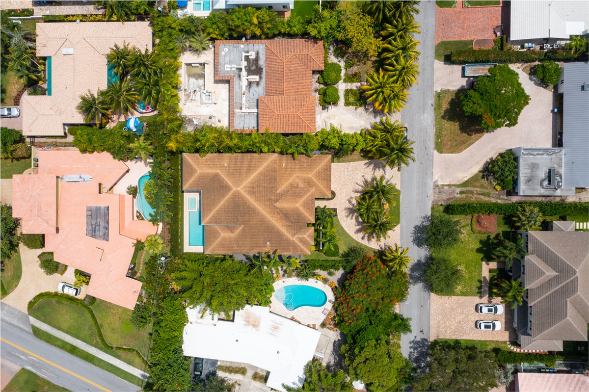 Is It Time to Replace Your Central Florida Roof?