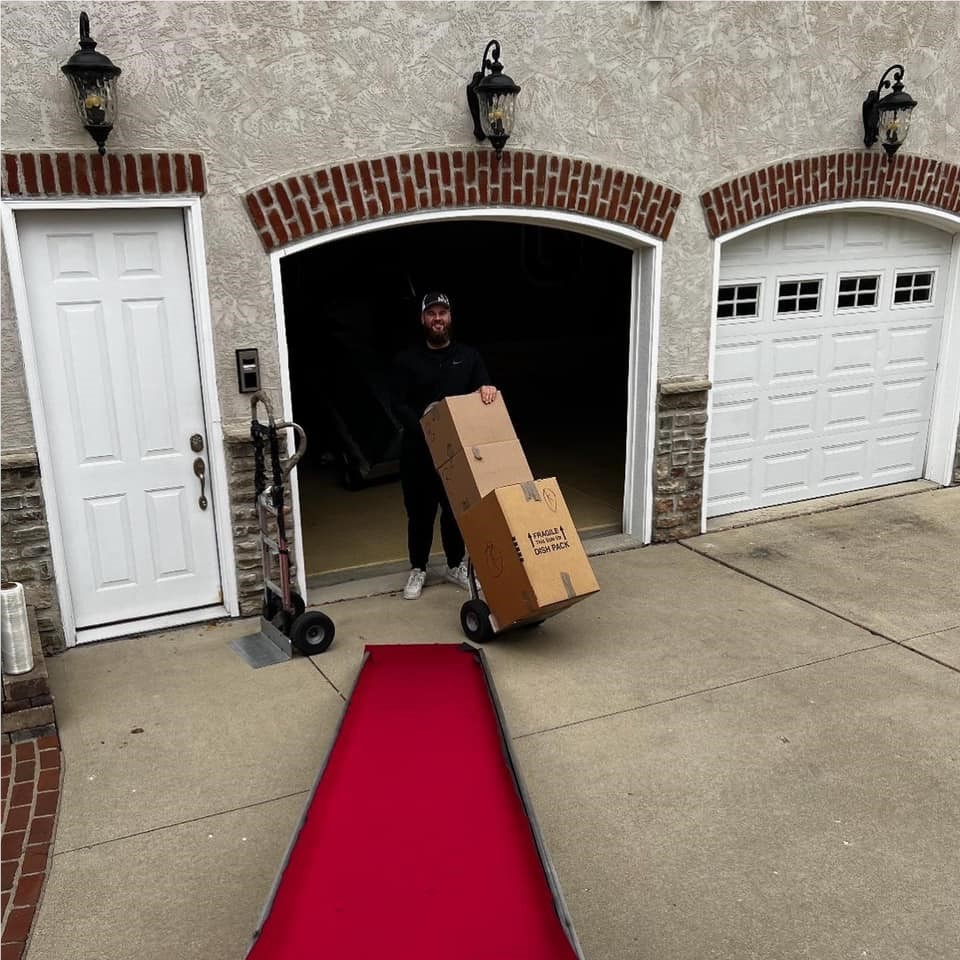 Buying or Selling a Home This Spring? Here’s How to Coordinate Your Move Smoothly