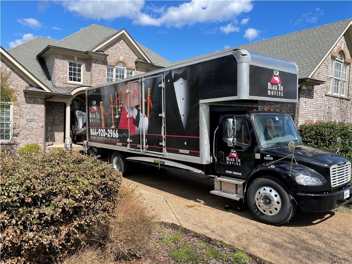 Why Do So Many People Move Between May and August? And What That Means for Your Move