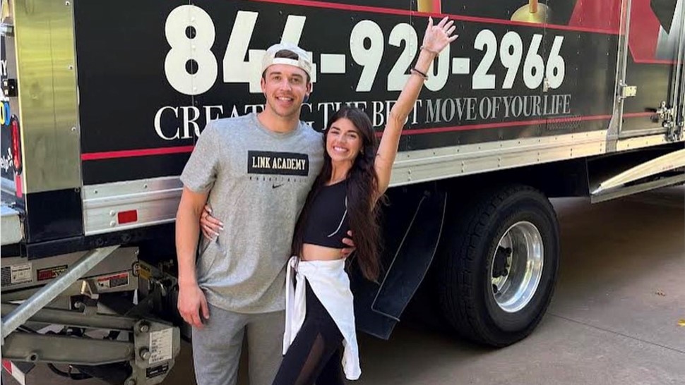 Local Moves Photo 6