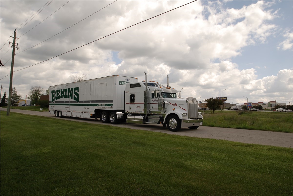 Moving Is Already Stressful Enough, Let The Experts Handle The Heavy Stuff!
