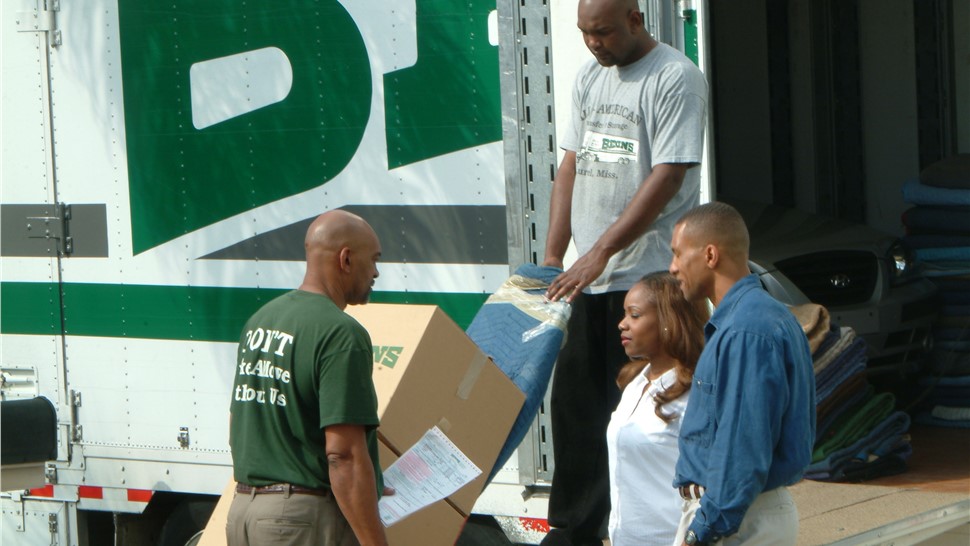 Long Distance Movers Photo 1