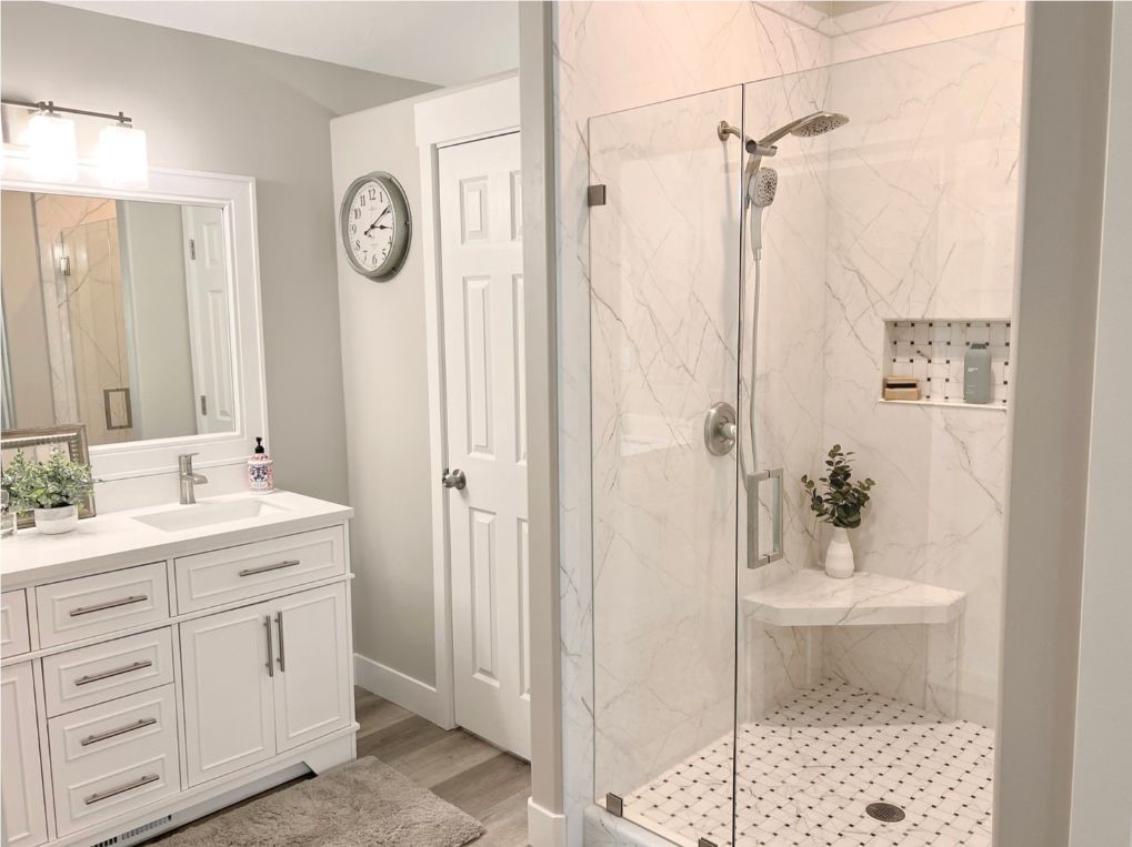 Why You Should Choose Solid Stone Over Acrylic for Your Bathroom Remodel