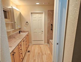Bathroom Remodeling Photo 27