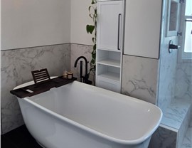 Bathtub Remodeling Photo 75