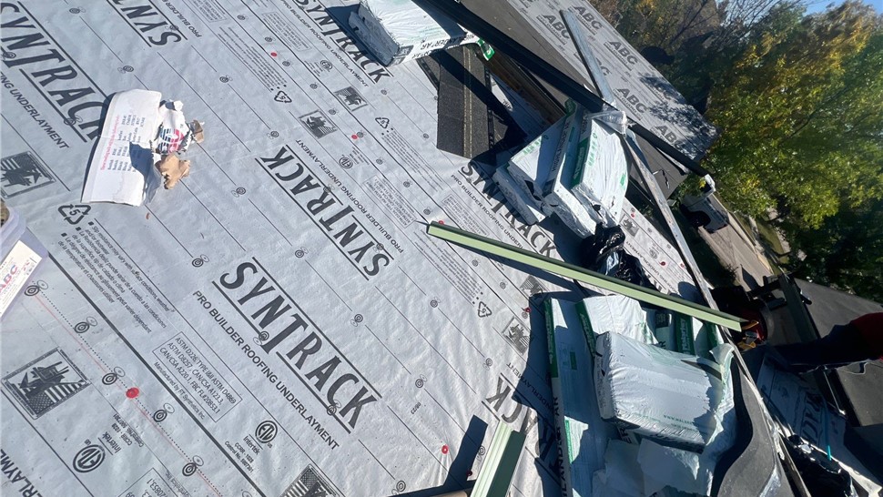 Rapid City SD roof installation in progress with underlayment before shingle placement