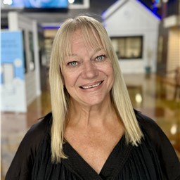 Leslie Sadler