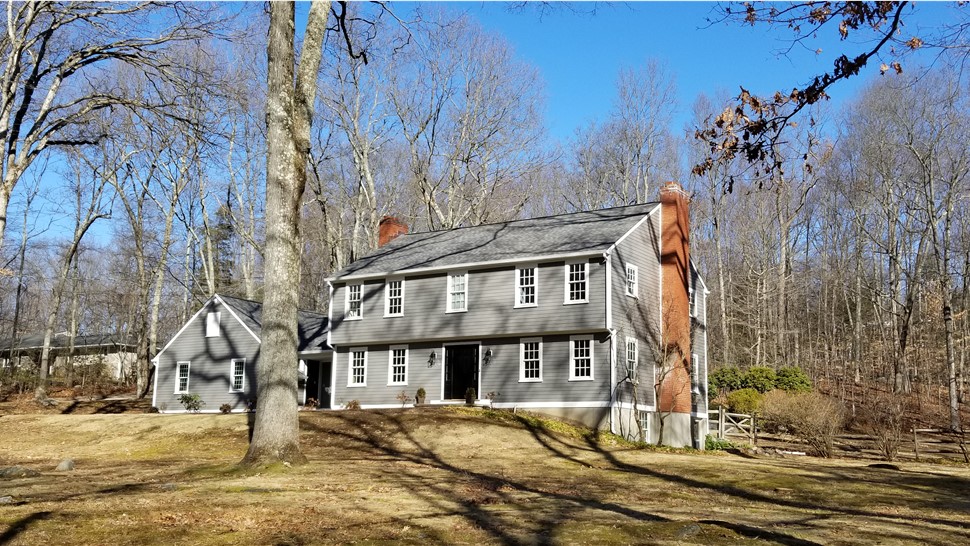 Siding Project in Woodbridge, CT by Burr Roofing, Siding & Windows