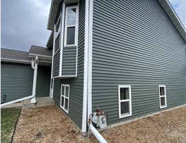 photo of the side of the home, showing gutters