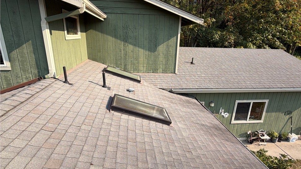 Residential Roofing Project in Mount Vernon, WA by Cascade Roofing Company